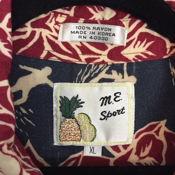 Vintage Hawaiian Surfer Shirt Mens XL Rayon Navy Red Cream Floral Light Weight - Picture 6 of 9